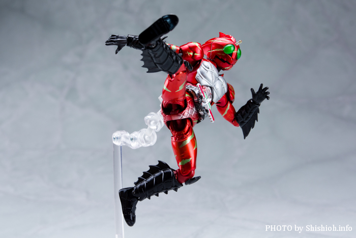 今日のS.H.フィギュアーツ! 仮面ライダーアマゾンアルファ Amazon限定Ver.